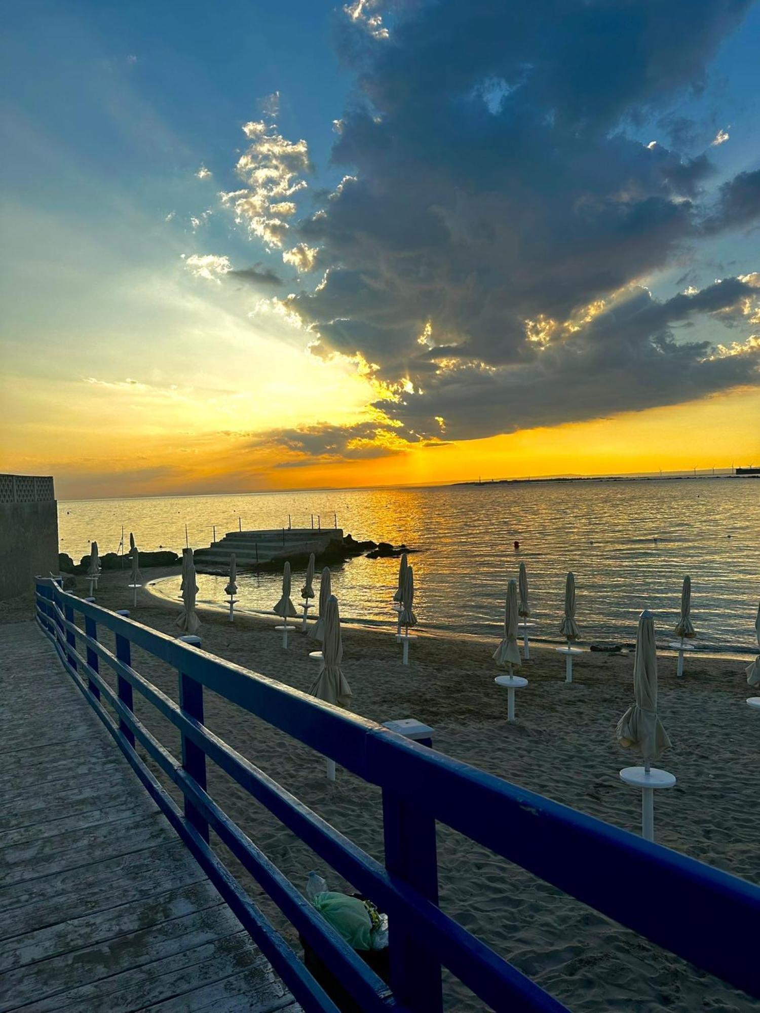 Villa Old Fisherman'S Taranto Exteriör bild